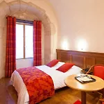 Hotel Logis Le Cheval Blanc