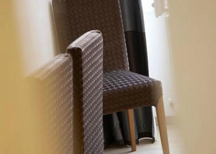 Hotel Logis Le Cheval Blanc 3*