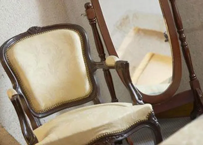 Logis Le Cheval Blanc Hotel