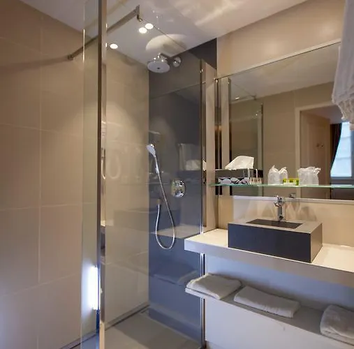 Hotel Logis Le Cheval Blanc